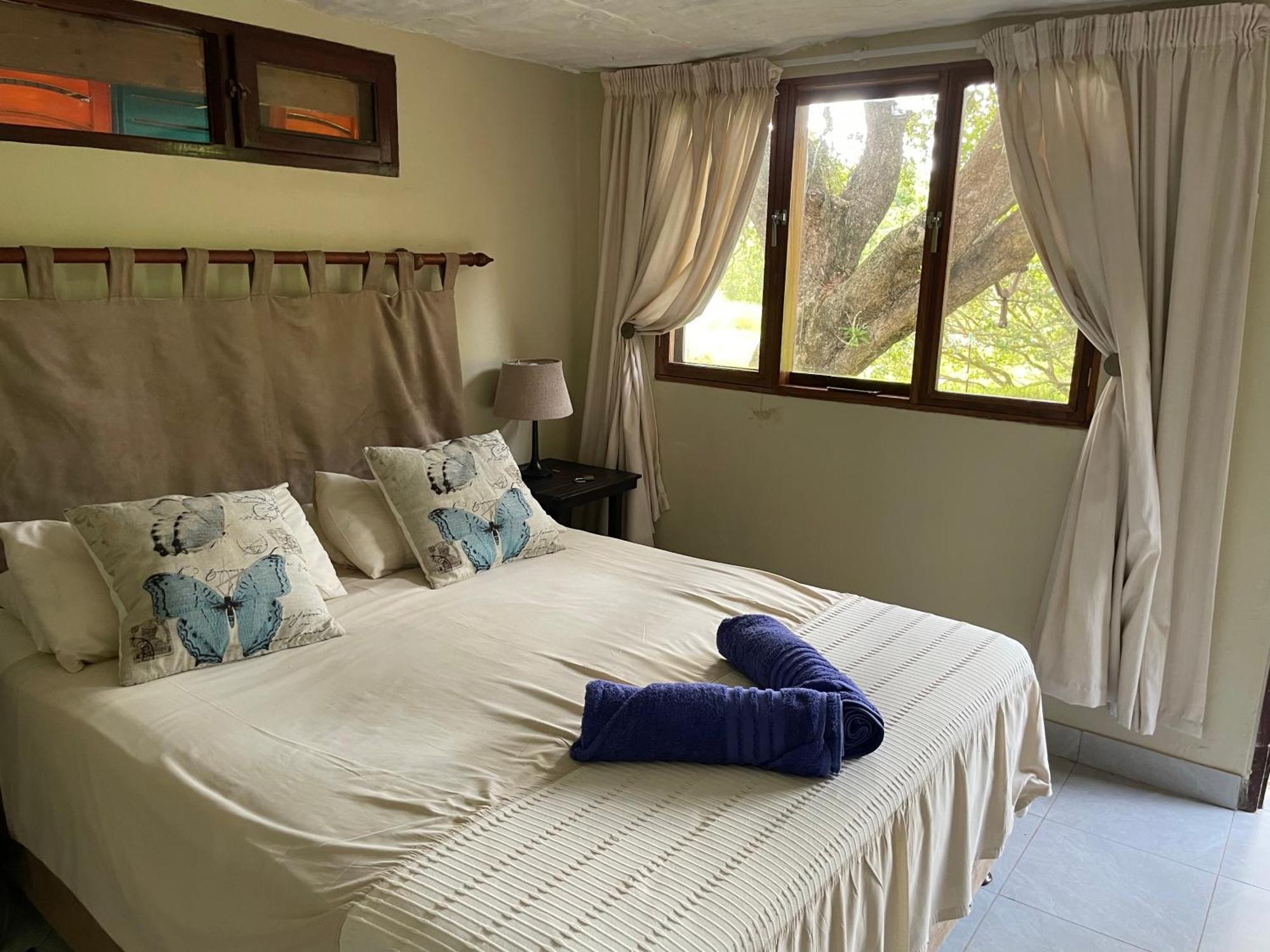 Nkumbe Bush Retreat Family Home Ponta Malongane Екстериор снимка